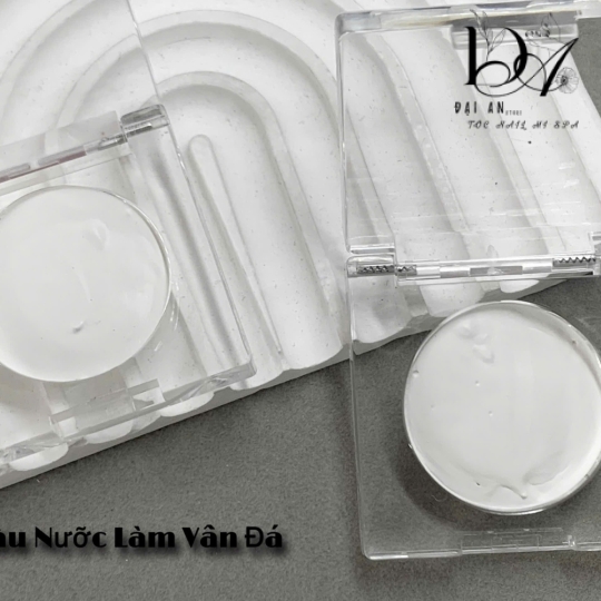 Màu nước làm vân đá