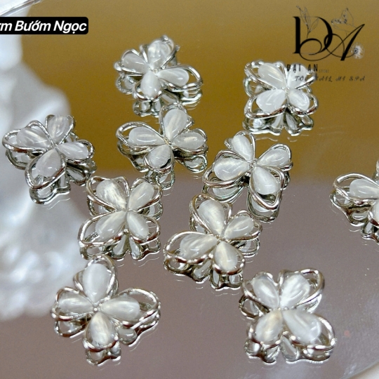 set cham bướm ngọc