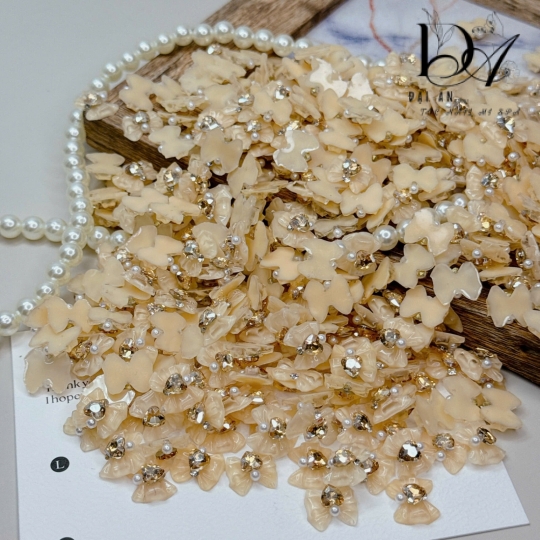 charm nail đá khối