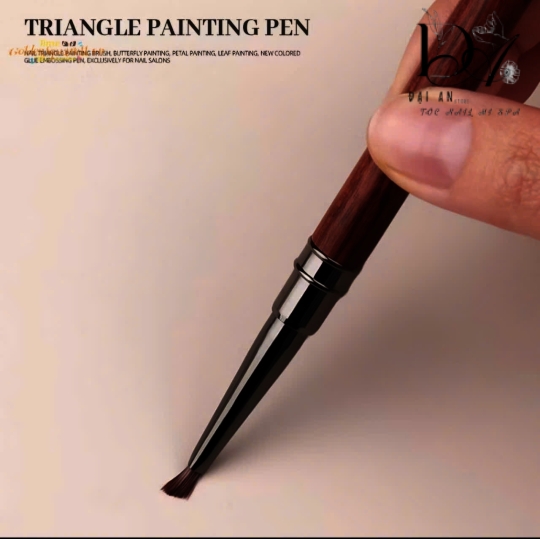 CỌ TAM GIÁC BRUSH
