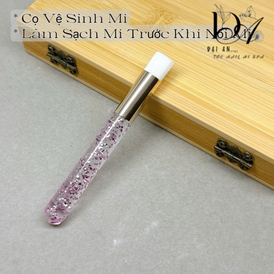 cọ vệ sinh mi