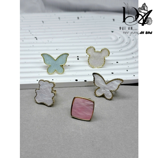nhẫn pha sơn màu nail