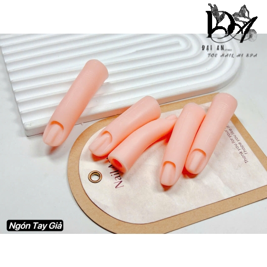 Sét 5 ngón tay giả học nail gắn nam châm 
