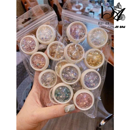 Set nhũ vảy cá