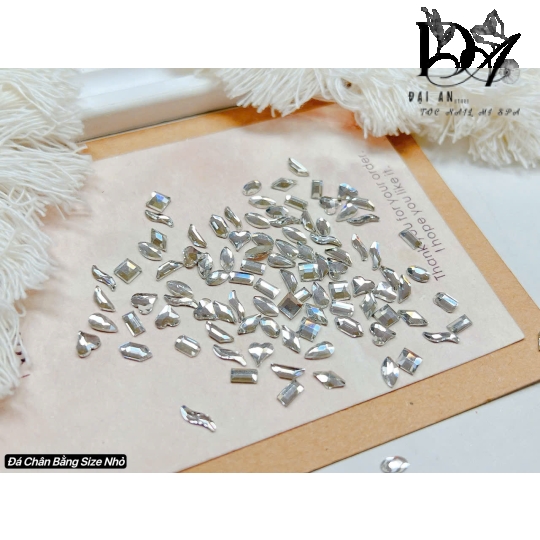 Đá chân bằng size nhỏ màu trà 