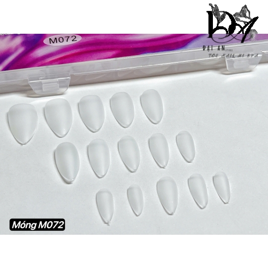 Móng M072