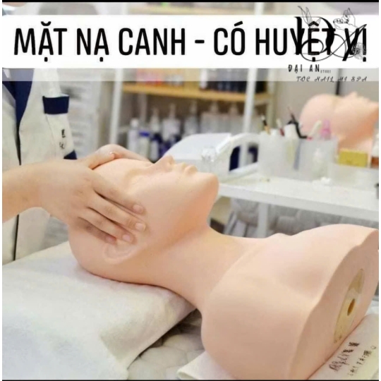 Mặt nạ canh - có huyệt vị